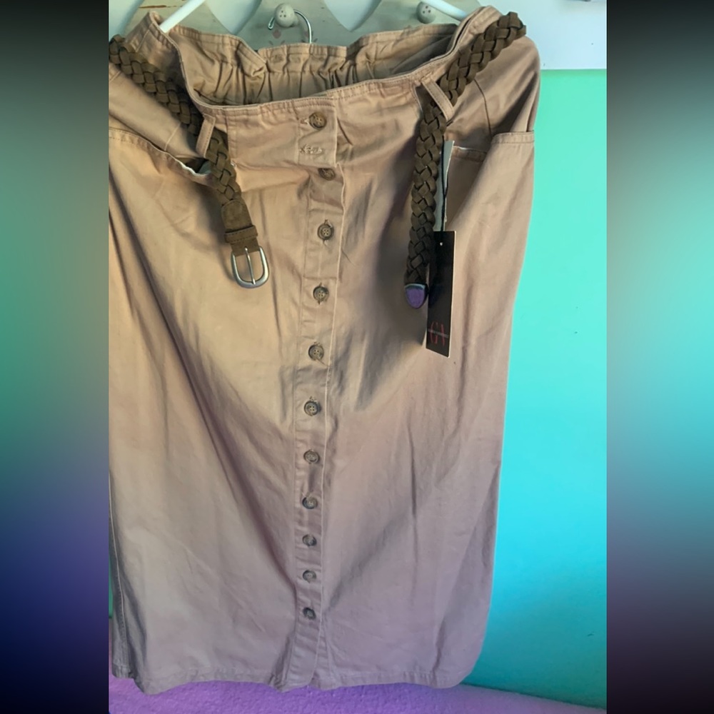 Gloria Vanderbilt Brown Skirt NWT